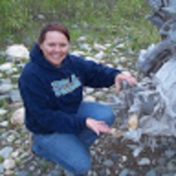 Meet your Posher, Vicki - Picture 1 of 1